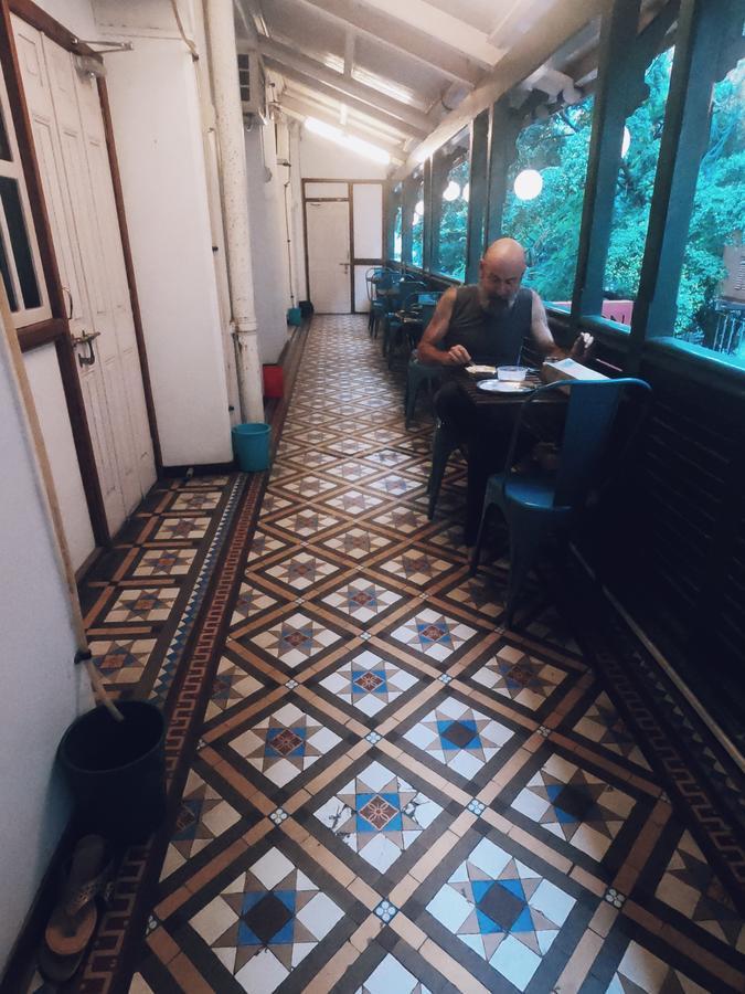 カールトン ホテル ムンバイ エクステリア 写真