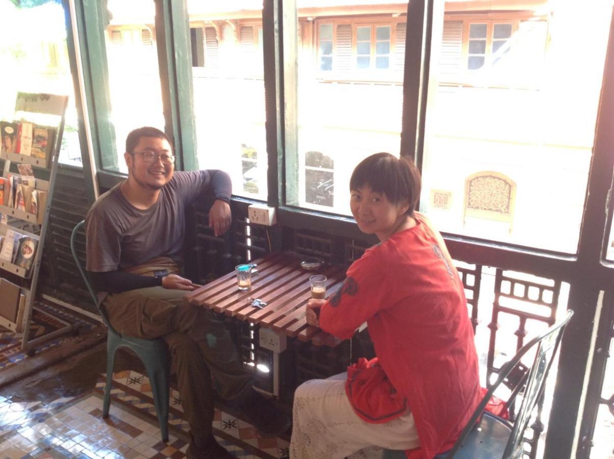 カールトン ホテル ムンバイ エクステリア 写真